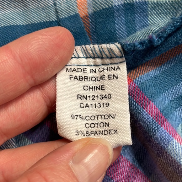 Blue and Pink Plaid Garage Button-Up - Picture 3 of 4